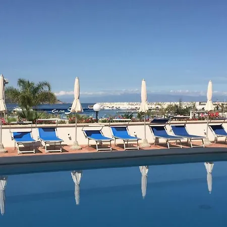 Hotel Panoramic Giardini Naxos