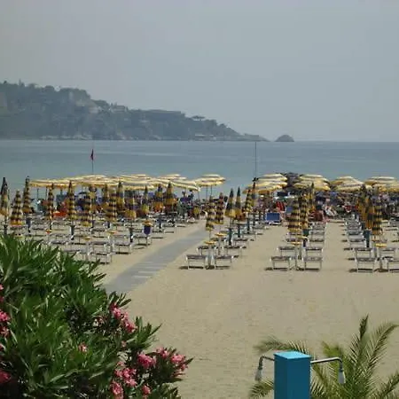 Panoramic Hotell Giardini Naxos